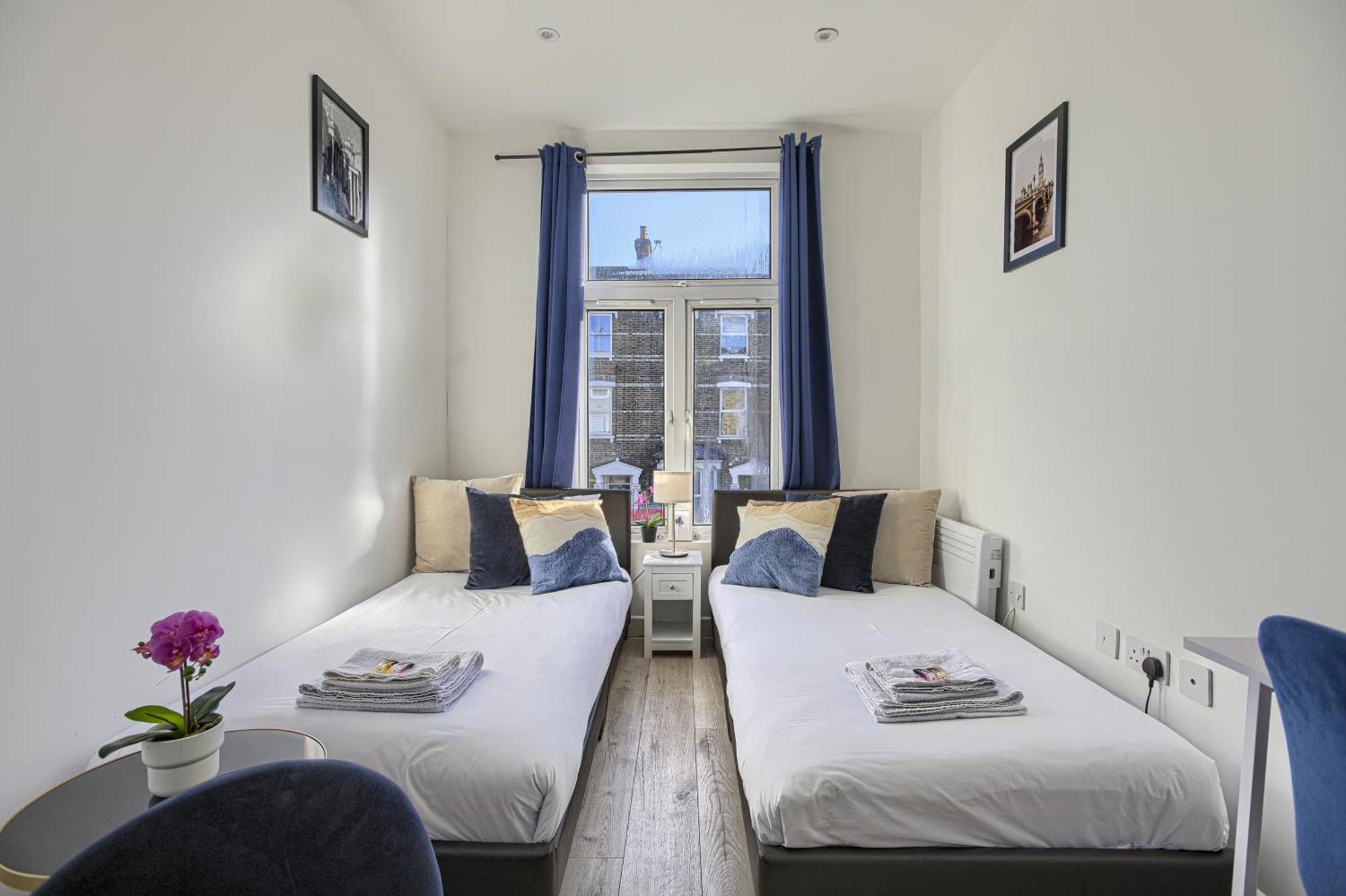 The Finsbury Deluxe Apartments Лондон Экстерьер фото