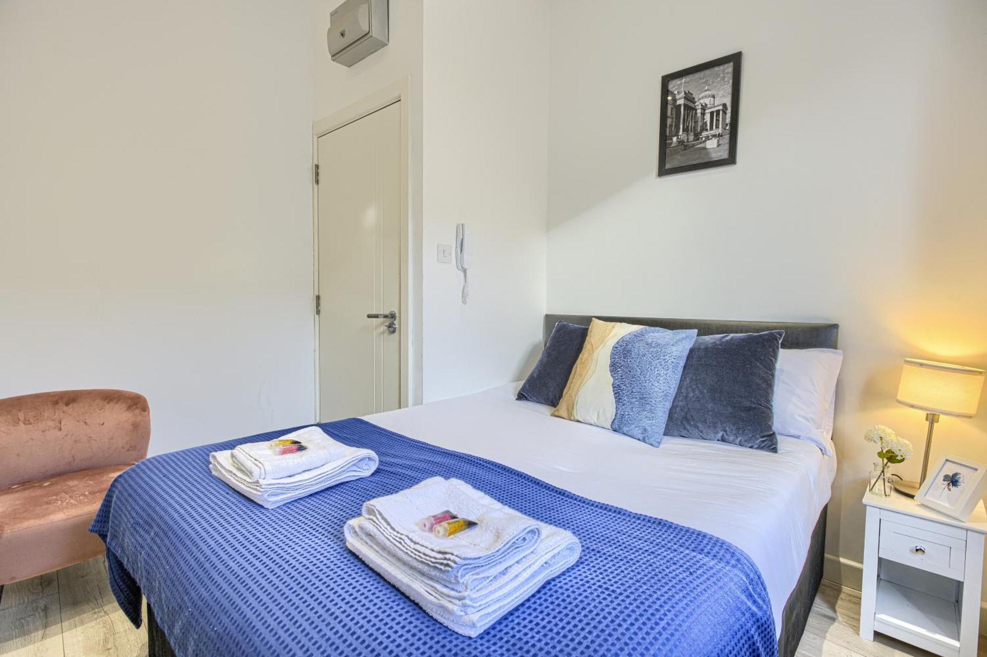 The Finsbury Deluxe Apartments Лондон Экстерьер фото