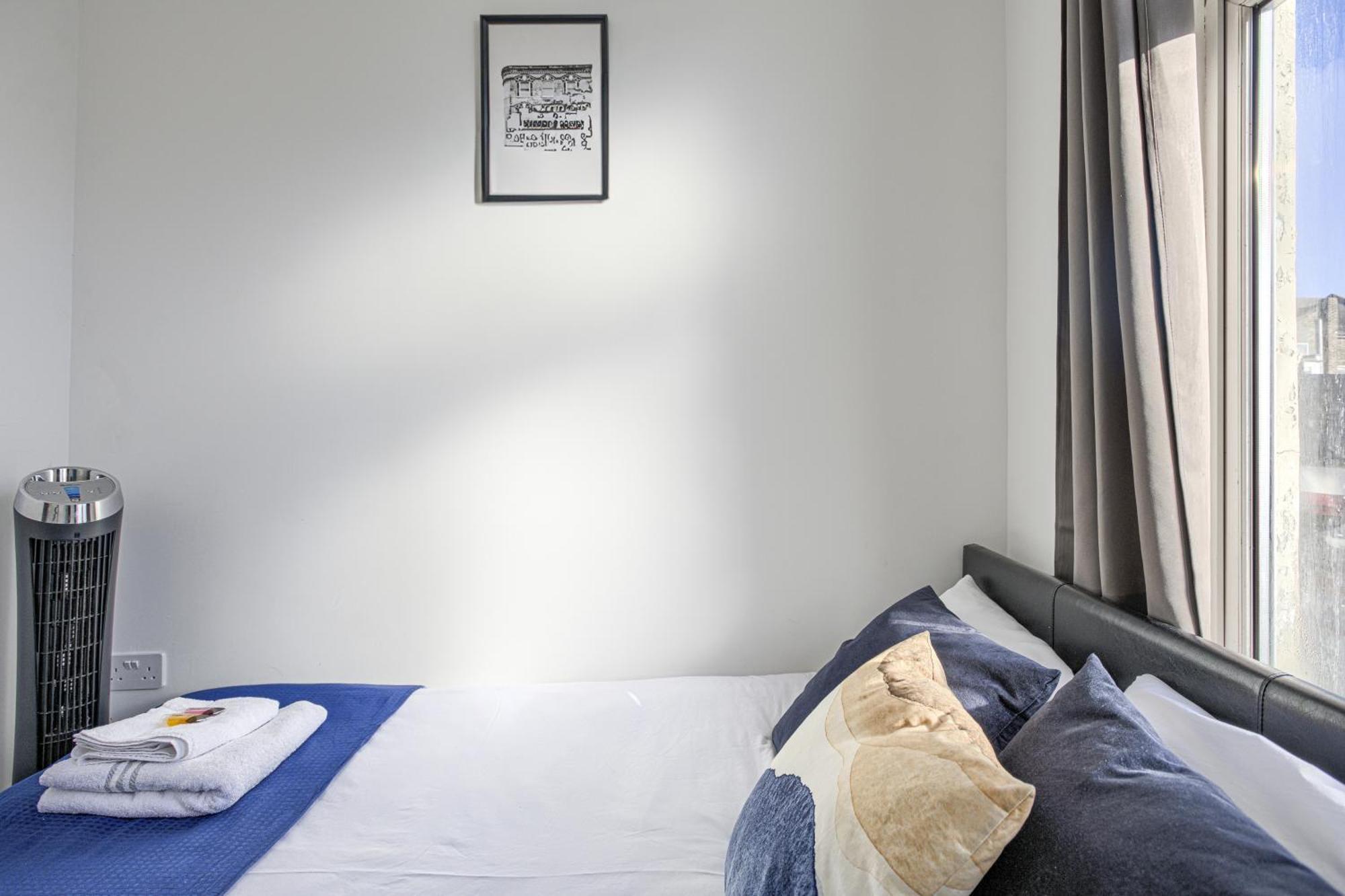 The Finsbury Deluxe Apartments Лондон Номер фото