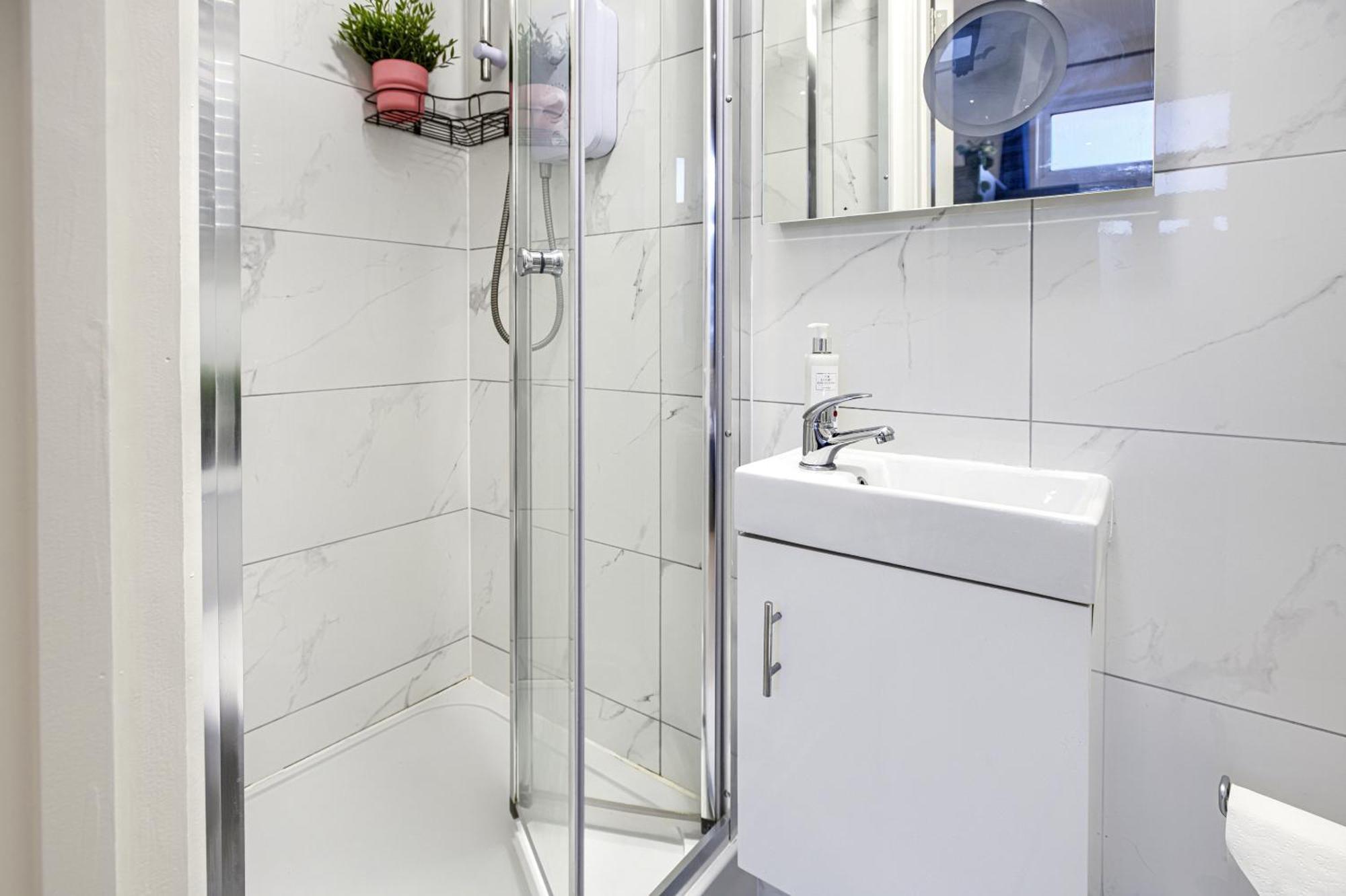 The Finsbury Deluxe Apartments Лондон Номер фото